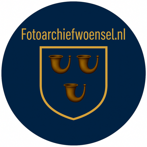 www.fotoarchiefwoensel.nl